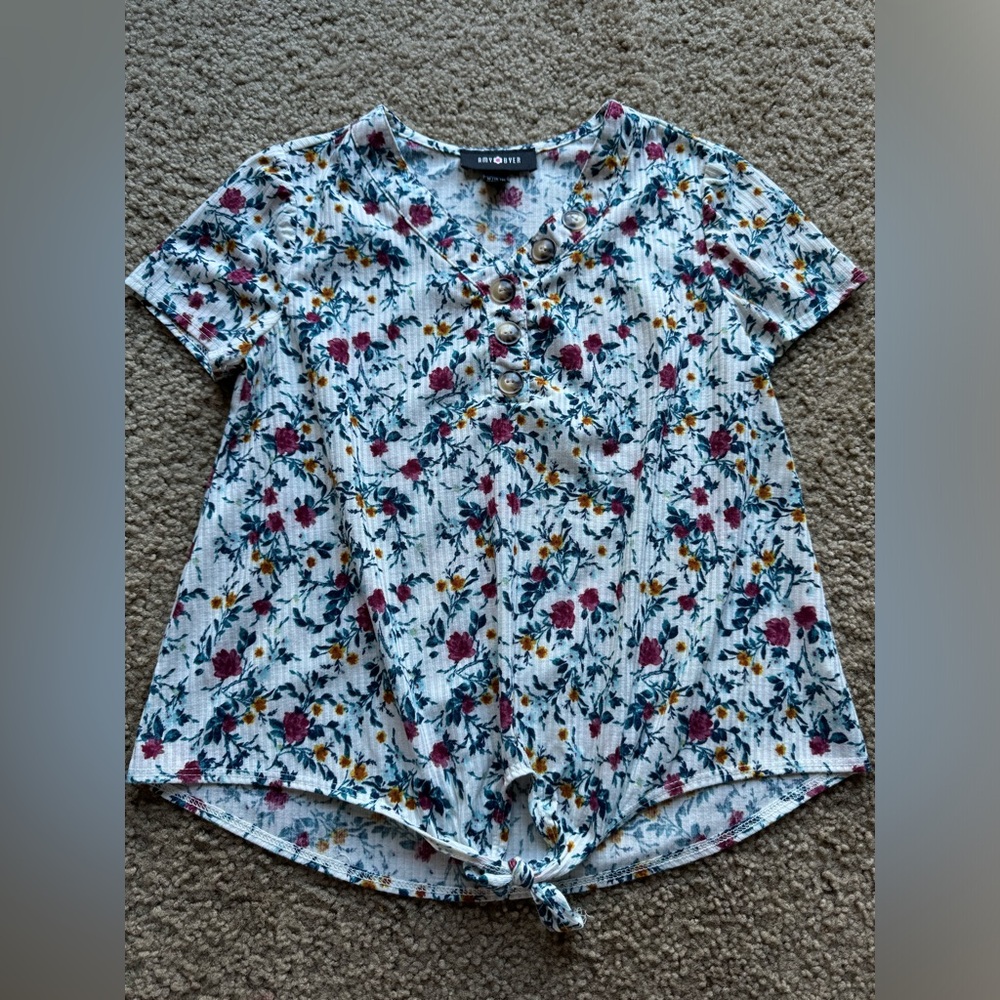 Floral top size 10-12